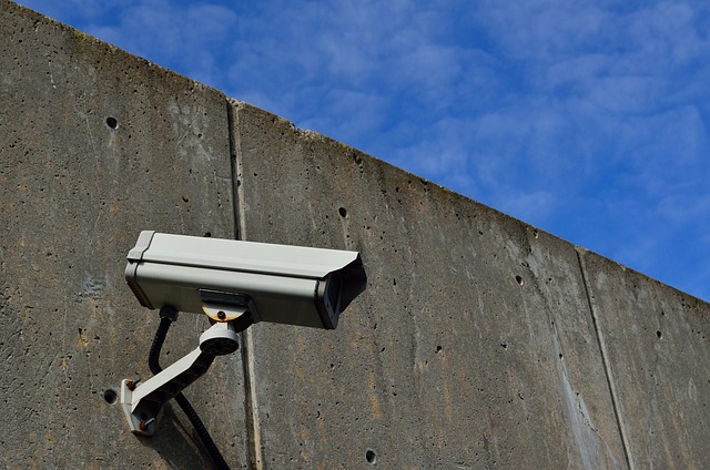 security-screening-personnel-safety-comp-640x480-30255203.jpeg