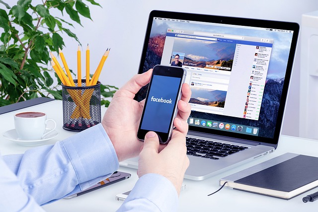 social media, online, profiles, privacy, ethics, analytics