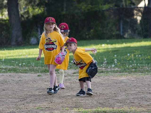 softball, Oregon, Oregon Ducks, women, team, pitch