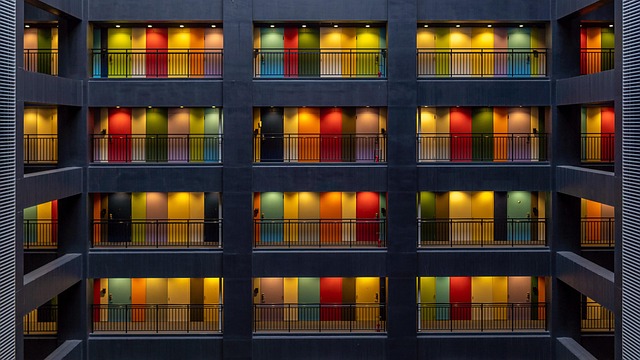 student housing, apartment, college, renting, roommates, campus