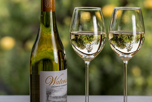 weekend-getaway-relaxation-wine-spa-adve-640x480-95806414.jpeg