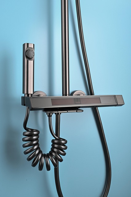 Prevent Bathroom Mold: Top Sealants & Application Tips