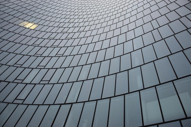 business-office-commercial-building-work-640x480-82417190.jpeg