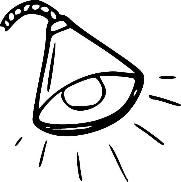 electricianelectric-lightslightslampther-640x480-76723112.png
