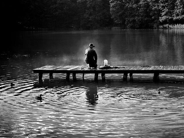 fishing-rivers-lakes-nature-outdoors-ang-640x480-80875269.jpeg