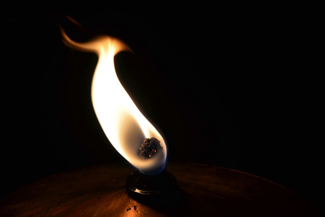 lamp-640x480-20222596.jpeg