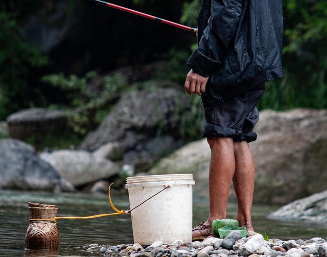 mckenzie-fishing-river-bass-flyfishing-n-640x480-24089864.jpeg