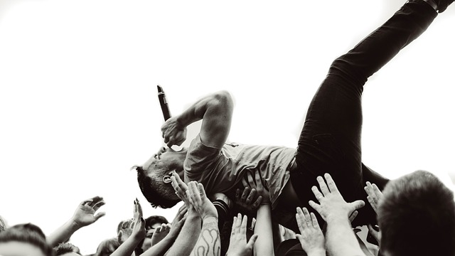 music-640x480-61270618.jpeg