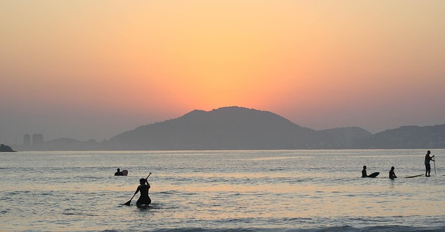 paddleboard