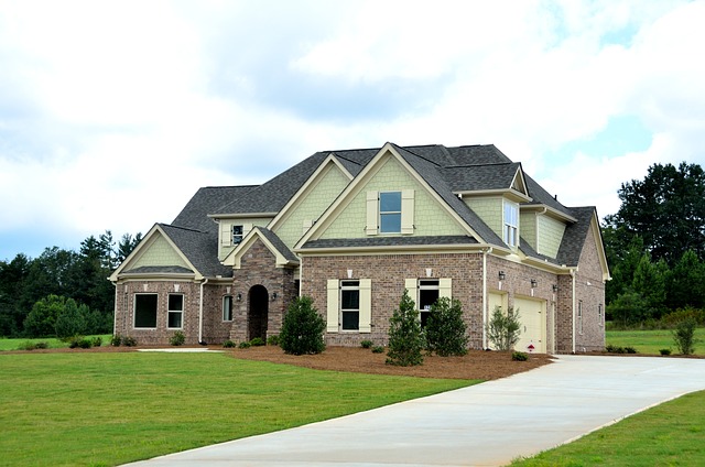 realestate-house-property-inspection-sel-640x480-75971630.jpeg
