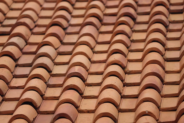 rooflineroofshingle-rooftile-roof-640x480-60862520.jpeg