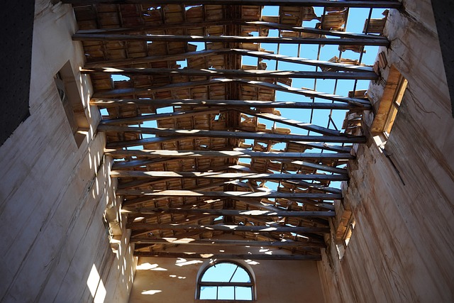 rooflineroofshingle-rooftile-roof-640x480-75572973.jpeg
