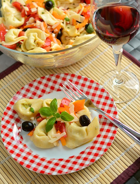 saladsandwichitalian-foodbeerwinemeal-640x480-91146224.jpeg