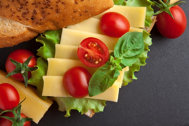 saladsandwichmediterranian-foodbeerwinem-640x480-5767718.jpeg