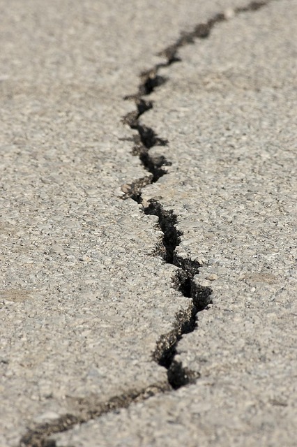 asphalt-shingle-640x480-22852504.jpeg