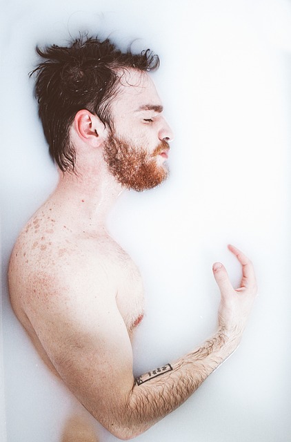 bathtub-640x480-89751975.jpeg
