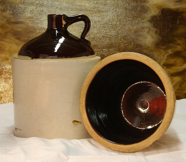 bootlegging-640x480-85606422.jpeg