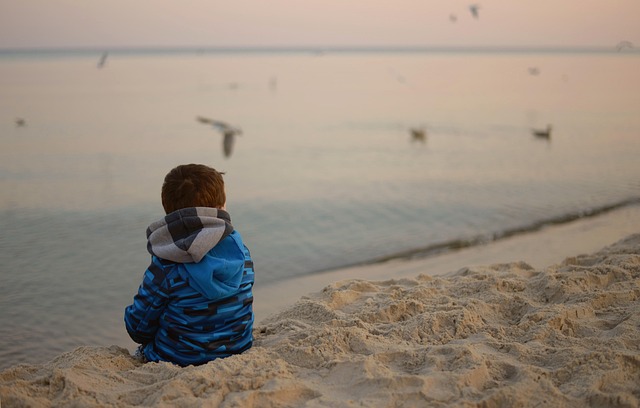 child-640x480-86671275.jpeg