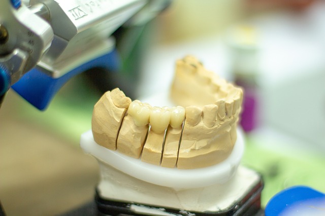 dentist-640x480-73028067.jpeg
