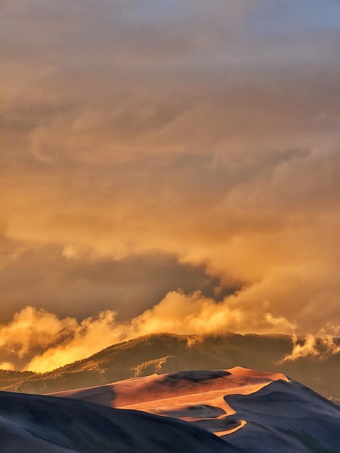 dunes-640x480-74289301.jpeg