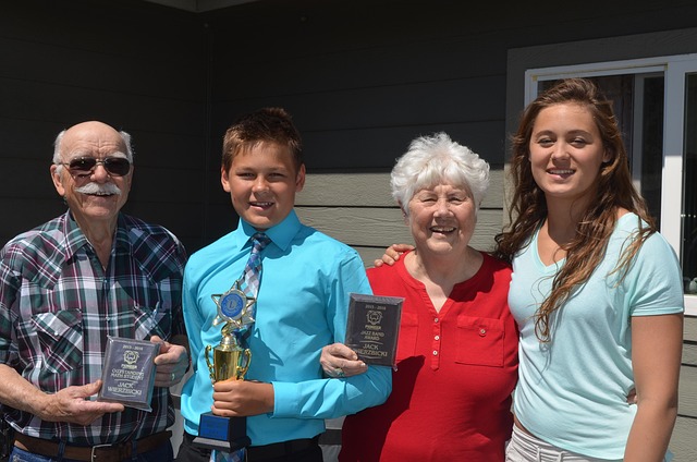 grandparents-640x480-57632016.jpeg