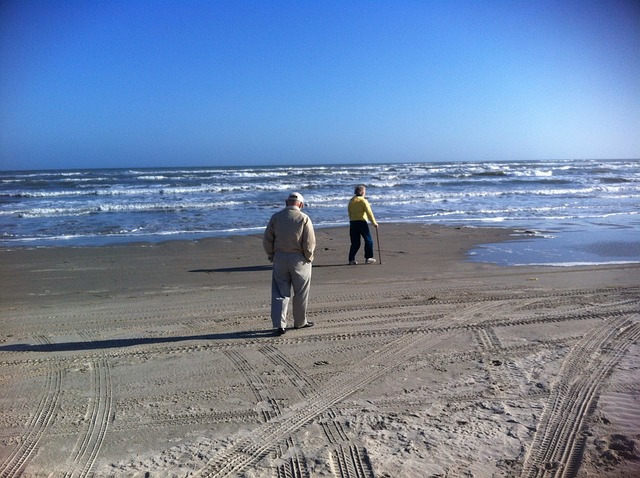grandparents-640x480-69577472.jpeg