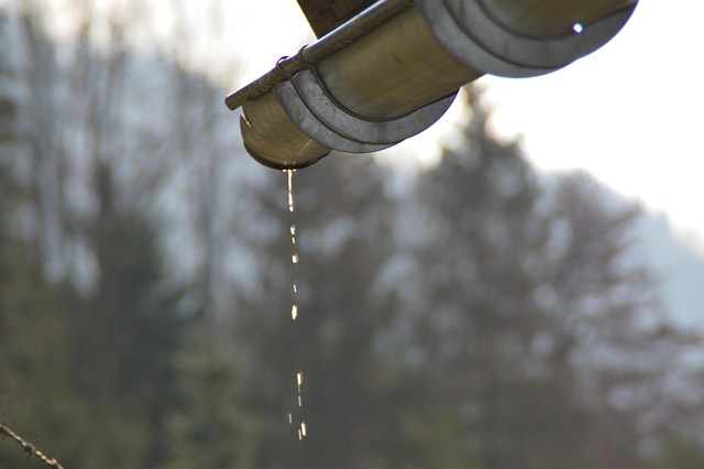 gutter-640x480-90304812.jpeg