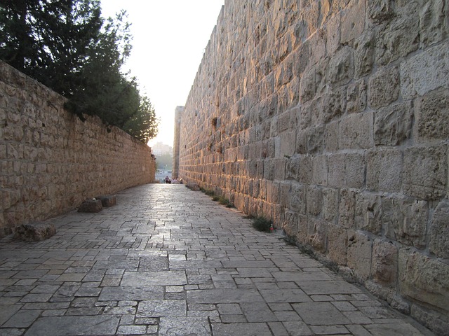 history-640x480-28452092.jpeg
