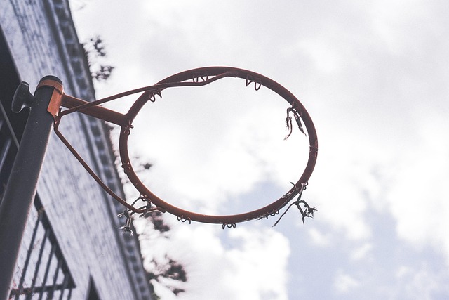 hoop-640x480-56466109.jpeg