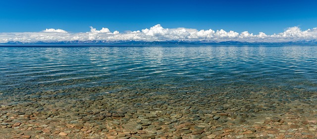 lakes-640x480-42280575.jpeg