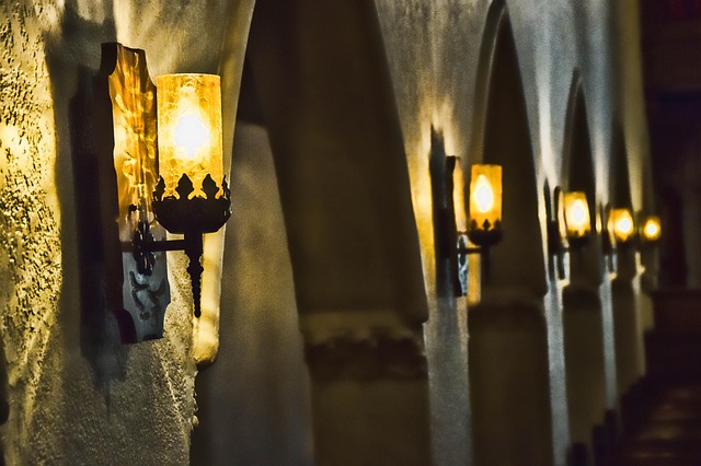 lamp-640x480-46143321.jpeg