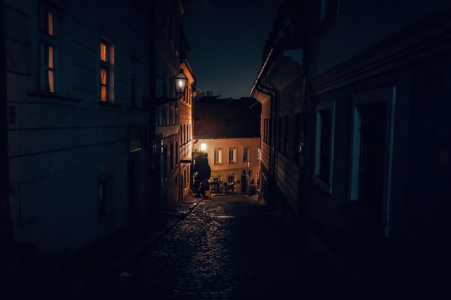lamp-640x480-54031959.jpeg