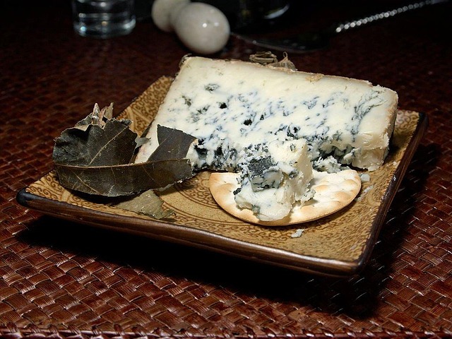 mold-640x480-46893131.jpeg