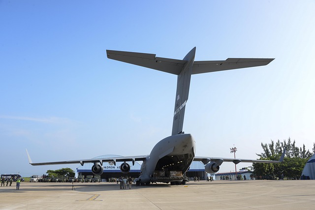 offloading-640x480-874252.jpeg