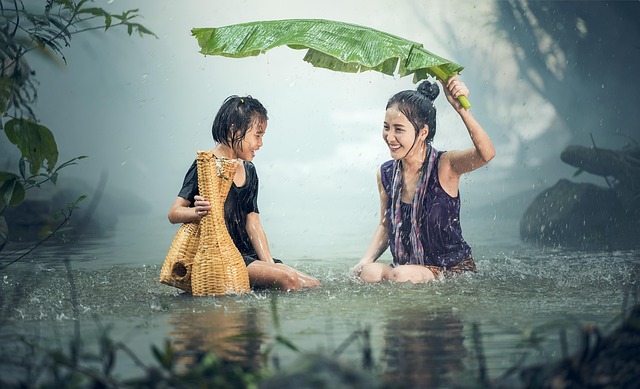 outdoors-640x480-60704208.jpeg