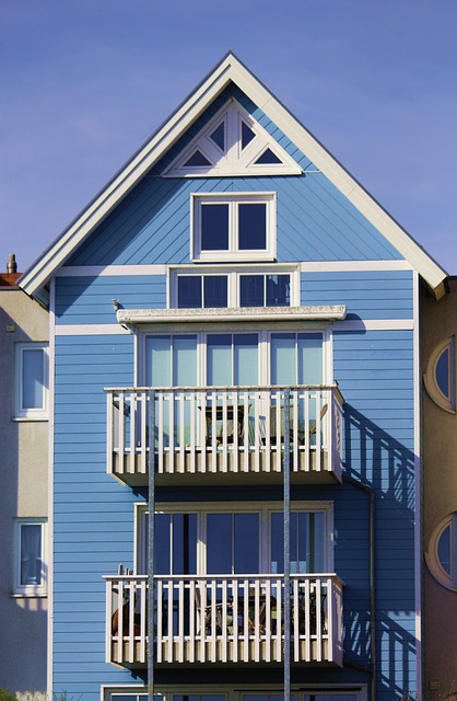 roof-640x480-56427998.jpeg
