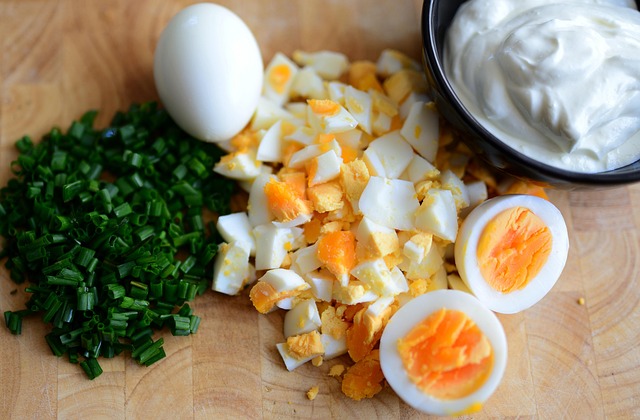 salad-640x480-22778525.jpeg