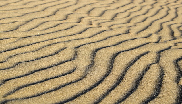 sand-640x480-40459052.jpeg