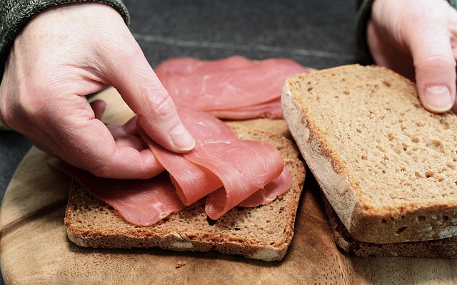 sandwich-640x480-69146807.jpeg