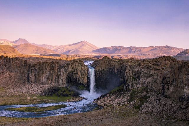 scenic-640x480-38243149.jpeg