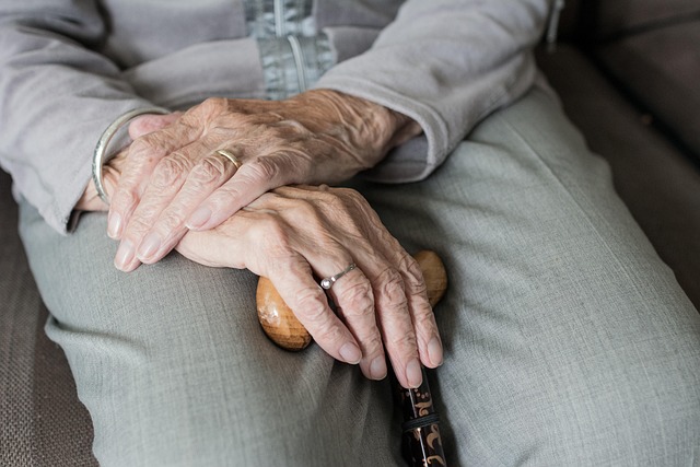 seniors-640x480-98723302.jpeg