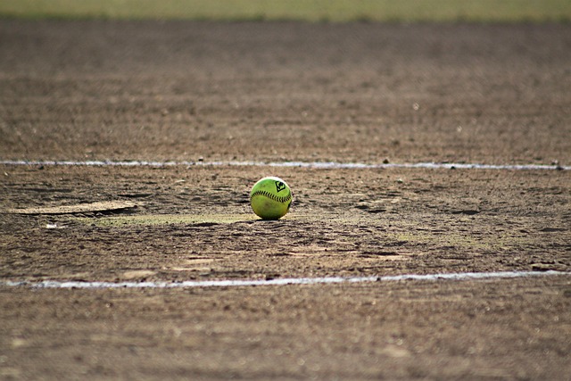 softball
