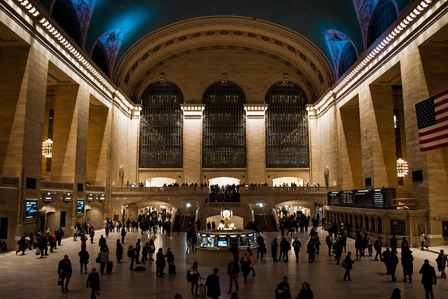 trains-640x480-51517748.jpeg