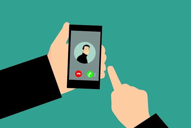video-doorbell-with-mobile-alerts-640x480-24586862.jpeg