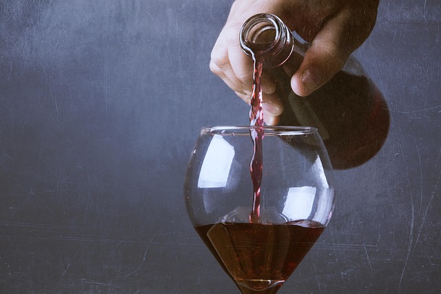 wine-640x480-23149876.jpeg