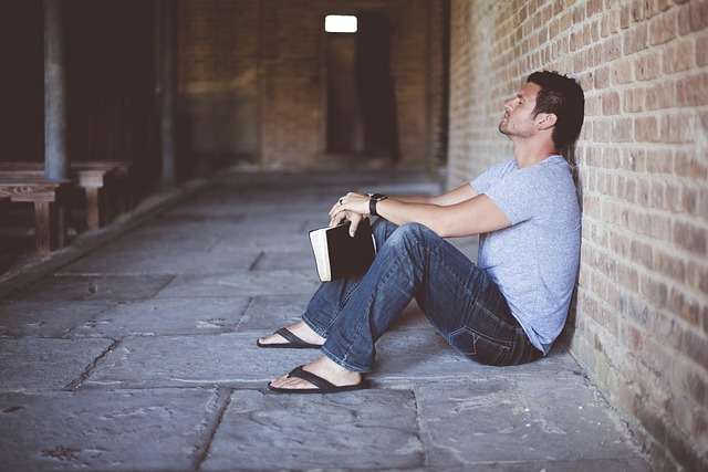young-man-640x480-20927561.jpeg