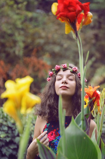 young-woman-640x480-83135594.jpeg
