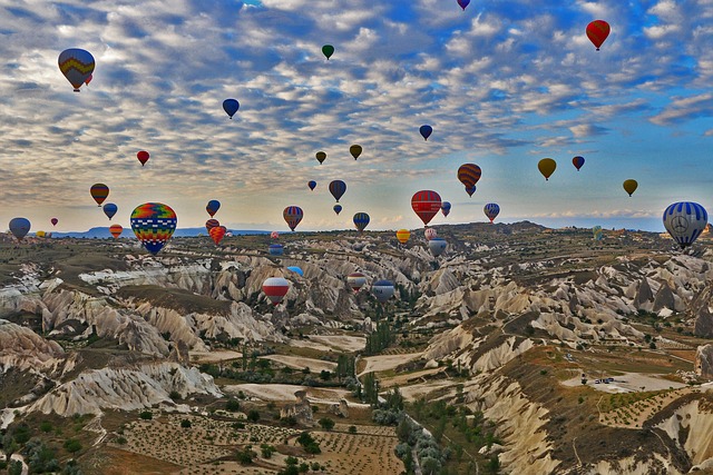 air-640x480-24902747.jpeg