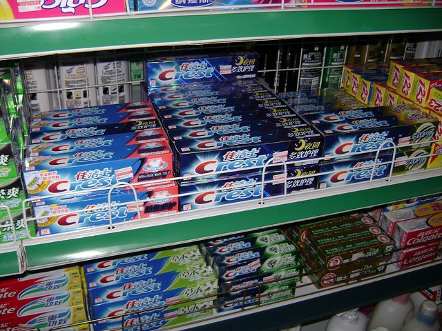 buying-640x480-28951725.jpeg