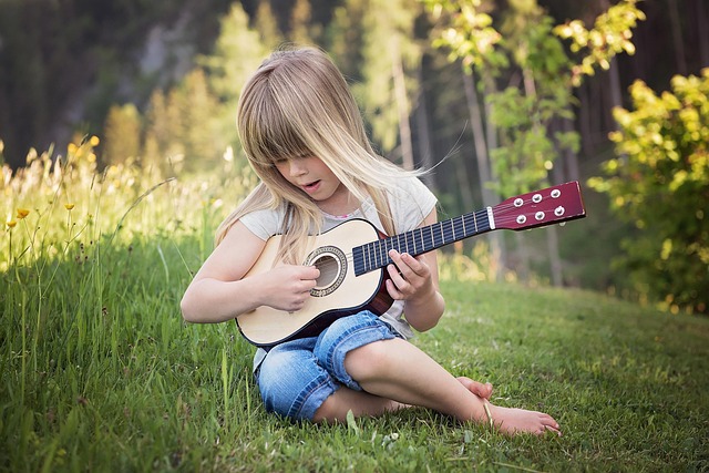 child-640x480-64321593.jpeg
